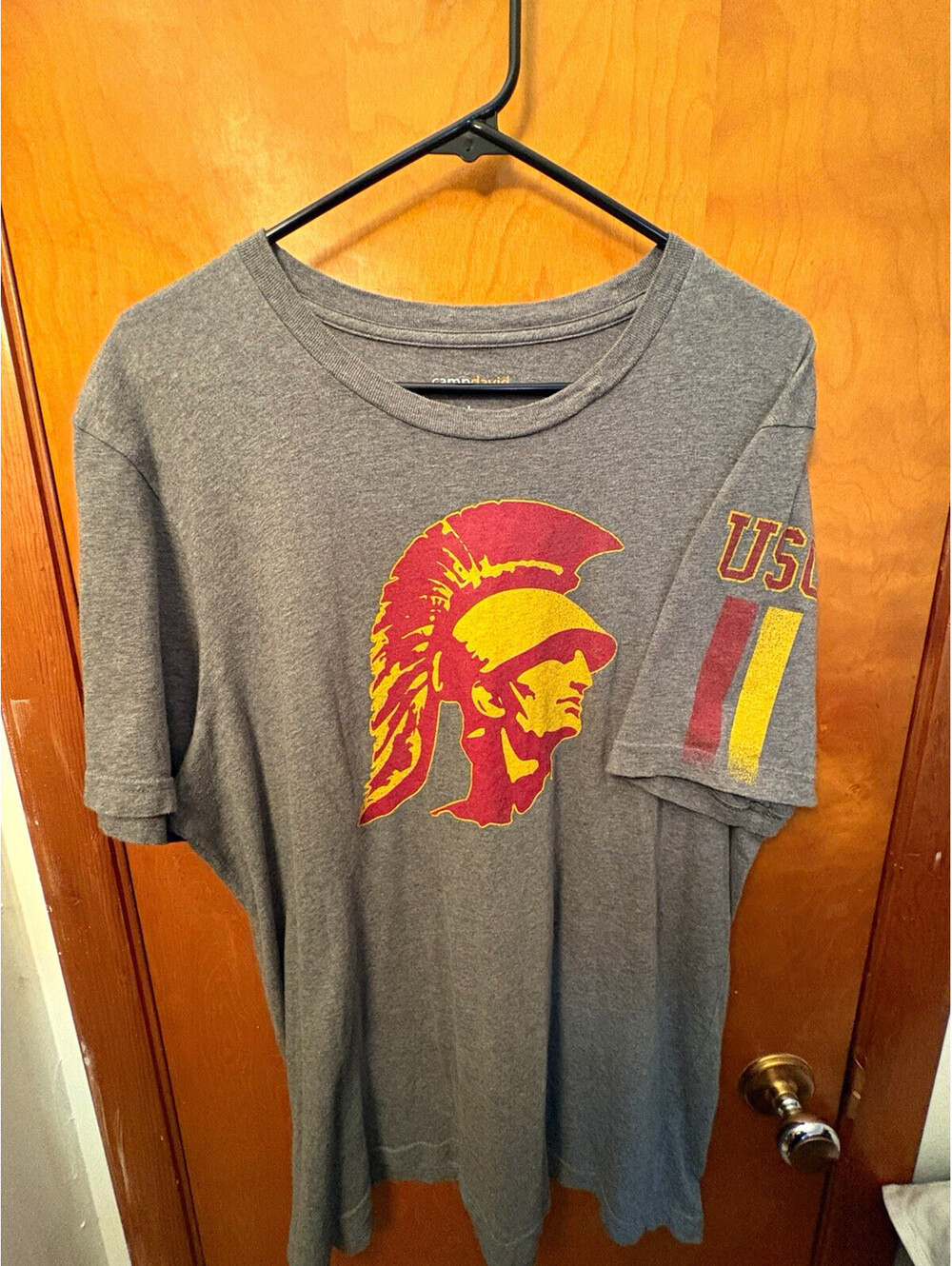 USC Trojans Camp David T-Shirt Men’s Large Gray Distressed Graphic